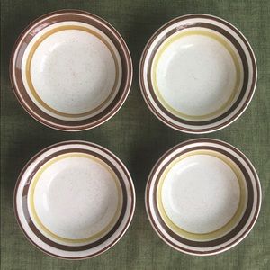 small vintage (4) BUFFALO CHINA bowls